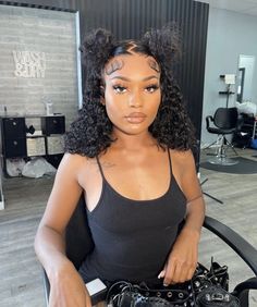 Frontal Wigs Styles, Fake Hair Hairstyles, Permed Hair Styles, Lace Wigs Black Women, Cute Birthday Hairstyles, Lace Wig Hairstyles, Short Curly Weave Hairstyles, Short Curly Weave, Attractive Hairstyles