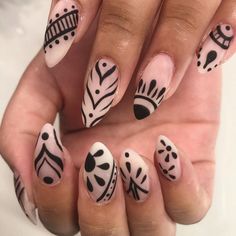 Unleash Your Creativity with These 20+ Boho Nail Designs - WomenSew Boho Inspired Nails, Bohemian Nails Designs, Bohemian Nail Art, Western Nails