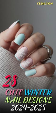 Winter Wonderland Nails Short, Short Winter Nails 2024, Holiday Acrylic Nails Winter, Winter Short Nails Ideas, Short Simple Winter Nails, Short Nail Winter Designs, Simple Manicure For Short Nails, Winter Nail Designs Short, Short Nail Designs Winter