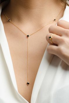 Dainty Black Zircon Lariat Necklace! This sterling silver Y necklace features 3 round black zircons and a fourth one dangling from a chain below. Gemstone Lariat Necklace, Anting Manik, Mangalsutra Designs, A Necklace, Girly Jewelry, Lariat Necklace, Stylish Jewelry, Drop Necklace, Gold Jewelry Fashion