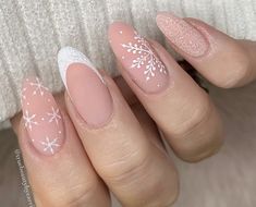 Luxio Nails, December Nails, November Nails, Nail Candy, Snowflake Nails, Christmas Nails Acrylic, Xmas Nails