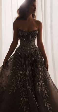 Leah Da Gloria, Formal Evening Dresses, Bridal Couture, Black Tie, Women's Fashion Dresses, Evening Wear, Dresses For Sale, Timeless Fashion, Ball Gowns