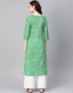 Designer Party Wear Readymade Kurta Only Processing Time : 20 Working Days Work : laheriya Print Fabric:Top : Cotton Bottom : NA Dupatta : NA Color:Top : Grass green Bottom : NA Dupatta : NA Note : Properly care for your clothing by following care instructions, dry cleaning when needed, and storing them correctly to maintain their quality. Spring Green Kurta With Cutdana, Green Bandhani Print Straight Kurta, Spring Multicolor Kurta With Zari Work, Green Block Print Kurta For Spring, Green Handloom Kurta For Navratri, Spring Green Block Print Kurta, Green Block Print Kurta For Navratri, Green Cotton Traditional Wear For Summer, Green Cotton Kurta With Bandhani Print