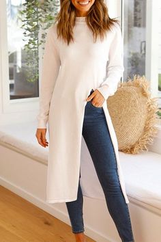 Details: Sleeve:Long sleeve SIZE US/CAN BUST WAIST HIPS S 2-4 33"-34" 26"-27" 36"-37" M 6-8 35"-36" 28"-29" 38"-39" L 10-12 37"-39" 30"-32" 40"-42" XL 12-14 40"-42" 33"-35" 43"-45" Split Dresses, High Split Dress, Winter Mini Dresses, Airy Dress, Turtleneck Style, Turtleneck Long Sleeve, Mini Robes, Split Dress, 70 Dress