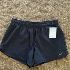 Nike Dryfit Shorts With Elastic Wait Band And Draw String New With Tags Size M Nike Running Bottoms, Casual Nike Bottoms For Running, Casual Nike Running Bottoms, Nike Running Bottoms With Pockets, Dryfit Shorts, Reggaeton Dance, Nike Winter Jackets, Athletic Shorts Women, Sports Outfits