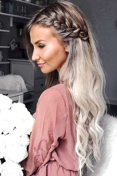 Find out which trends are in for side braid hairstyles this season. We will reveal all the beauty secrets. You wouldn’t resist trying these ideas. Braids Pictures, Beautiful Braids, Side Braid, Braid Hairstyles, Trending Hairstyles, Wedding Hairstyles For Long Hair, Braids For Long Hair, Box Braids Hairstyles