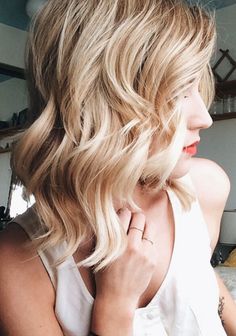 waves Medium Length Hair With Layers, Hairstyles Haircuts, Layered Hair, Pretty Hairstyles, Medium Length Hair Styles, Hair Looks