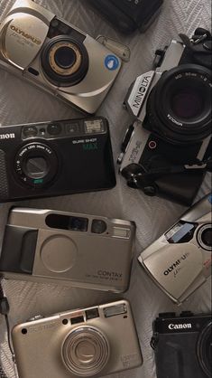 point and shoot film cameras insta story inspo 35mm photographs hy aesthetic Film Developing Aesthetic, Camera Crew Aesthetic, Photographer Mood Board, Film Point And Shoot, Photograph Aesthetic Vintage