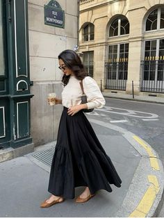 Black Tulip Skirt Outfit, Black Maxi Skirt Office Outfit, Poplin Maxi Skirt Outfit, Dark Maxi Skirt Outfit, Winter Modesty Outfits, Dark Skirt Outfit, Formal Long Skirt Outfit, Veiled Outfit, Black Maxi Skirt Outfit Ideas Summer