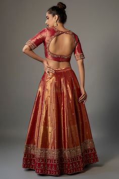 Maroon with Gold Zari Tissue Wedding Lehenga Set by Dhara Shah Studio at Pernia's Pop Up Shop 2024 Kurti Lehenga Designs Latest, Tissue Lehenga Designs Latest, Lehengas From Sarees, Western Lehenga Designs Latest, Gold Saree With Maroon Blouse, Tissue Dresses Indian, Shadi Outfits Indian Weddings, Latest Lehenga Design 2024, Gowns Designs Latest