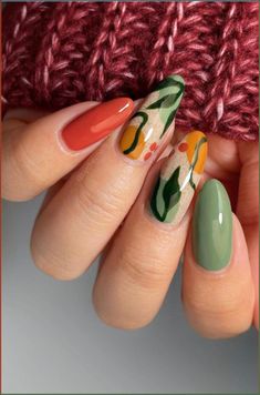 Nail Designs Trends, Leaf Nails, Chrome Nail Art, Red Christmas Nails, Fall Manicure, Fall Nail Art Designs, Nude Nail Designs, October Nails