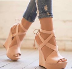 Inspiration karen blancas y lina  rosadas Lace Up Wedge Sandals, Hak Tinggi, High Heels Classy, Prom Heels, Heels Classy, Lace Up Wedges, Studded Heels, Prom Shoes, Platform High Heels