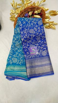 Saree Designs Party Wear, Wedding Saree Indian, Saree Trends, Kids Dresses, Chiffon Saree, Beautiful Saree, Saree Blouse Designs