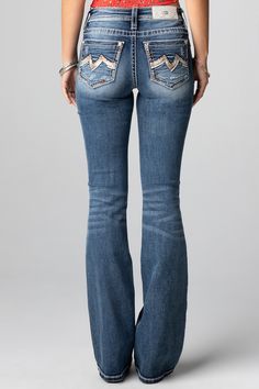 back Jeans Back Pocket, Miss Mes, Cowboys Cheerleaders, Black Bootcut Jeans, Classic Style Outfits, Straight Clothes, Boot Cut Denim, Miss Me Jeans, Back Pocket