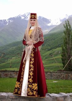 Image result for traditional armenian wedding dress Armenian Clothing, Russian Clothing, Costumes Around The World, National Dress, Folk Dresses, Medieval Clothing, Traditional Fashion