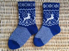 These knit wool socks with reindeers are an ideal Christmas gift. They are comfortable to wear and very warm. These socks already washed. Material: 100% sheep wool Available in 5 colours! Colours and sizes: *Dark blue -36/37 EU (foot length 23.5cm, 9.25in) -38/39 EU (foot length 25cm, 9.84in) -40/41 EU (foot length 26cm, 10.24in)- 3rd photo *Blue -38/39 EU (foot length 25cm, 9.84in) *Dark rose -38/39 EU (foot length 25cm, 9.84in) *Purple -36/37 EU (foot length 23.5cm, 9.25in) -38/39 EU (foot len Classic Blue Winter Socks, Blue Knee-high Winter Socks, Comfortable Blue Knitted Socks, Womens Wool Socks, Cozy Knitted Blue Socks, Winter Nordic Knitted Socks, Purple Socks, Knit Wool Socks, Winter Socks