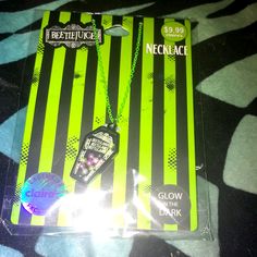 Brand: Claire’s -Product/Item: Beetlejuice Glow In The Dark Halloween Necklace -Size: Os -Condition: Bnib! In Perfect Condition! Never Used!Brand New Sealed In Package!Sold Out! Everything Is Shipped Next Day!(If Bought Before 3:30pm Est Itll Be Shipped Same Day!Until 11am Est Saturday Not Sundays If Bought Over Weekend Mostly Ship Monday/Tuesday Latest! Eco Friendly! Everything Shipped In 100% Recycled Materials Mailers/Boxes/Envelopes/Etc!Whether It’s From Purchases Or Reusing Every Single Mai Beetlejuice Jewelry, Gothic Nickel-free Necklace For Halloween, Beetlejuice Accessories, Beetlejuice Necklace, Glow In The Dark Necklace, Mailer Box, Halloween Necklace, Special Person, Beetlejuice