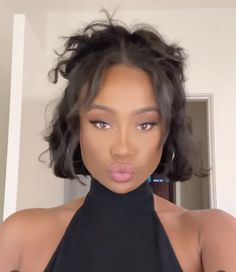 Chin Length 4c Hairstyles, Middle Part Short Silk Press, Medium Haircut Black Women, 4c Bob Hairstyles, Short Updos Easy, Quick Bob Hairstyles, Quickweave Bob With Bangs, Fine Hair Hairstyles Black Women, Slick Back Bob Hairstyles