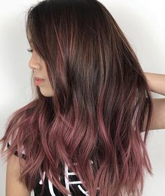 Natural Painting, Loreal Hair, Creative Hair Color, Hairstyles Beach, Colored Curly Hair, Pink Highlights, Pretty Hair Color, Hair Color And Cut