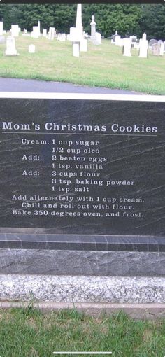 Square Pie, Baked Rolls, Brownie Cookies, Baking Flour, Cooking Instructions, Christmas Mom, Microsoft 365, Microsoft Outlook, Cookies And Cream