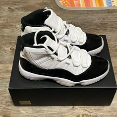 Air Jordan 11 Retro Men’s Size 9 (Used) Og All Worn 1x In Excellent Condition And Any Questions Or Concerns Please Comment Down Below And Thanks!!! I Also Have More Clothing Shoes Accessories Etc!! White Basketball Shoes With Contrast Sole For Sports, White Basketball Shoes With Contrast Sole, Jordan Shoes With Air Cushioning For Light Sports, Air Jordan 4 Boost Midsole High-top, Jordan Shoes With Air Max Cushioning And White Sole, Jordan Sports Shoes With Air Cushioning And Round Toe, Mid-top Jordan Shoes With Air Cushioning, White Jordan Shoes With Contrast Sole For Sports, Low-top Jordan Shoes With Air Cushioning And White Sole