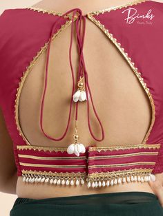 Sleeveless Saree Blouse, Sleeveless Saree, Saree Accessories, Sleeveless Blouse Designs, Sleeveless Blouse Saree, Long Blouse Designs, Rani Pink, Saree Blouse Neck Designs