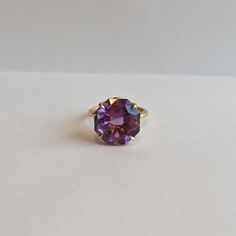 Tiffany And Co. Sparkler Ring Octagonal Amethyst Stone On 18k Rose Gold Band Size 5 Retired Piece And Rare To Find! Excellent Used Condition Jewelry Tiffany And Co, Jewelry Tiffany, Rose Gold Band, Tiffany Co Jewelry, Tiffany And Co, Amethyst Stone, Gold Band, Womens Jewelry Rings, Purple Gold