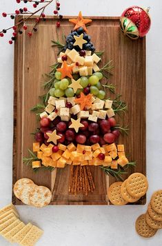 a christmas tree made out of cheese and crackers