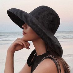 Super Cute And Stylish Ships In 5-10 Business Days Panama Hat Style, Straw Beach Hat, Womens Beach Hat, Mode Editorials, Wide Brim Straw Hat, Straw Hat Beach, Straw Sun Hat, Hepburn Style, Summer Sun Hat