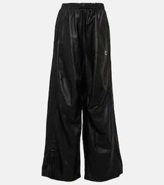 Leather Bottoms For Spring Streetwear, Spring Leather Bottoms For Streetwear, Spring Streetwear Wide Leg Leather Pants, Wide Leg Leather Bottoms For Streetwear, Leather Wide Leg Streetwear Bottoms, Leather Wide Leg Bottoms For Streetwear, Wide Leg Leather Pants, Black Balenciaga, Street Fashion Men Streetwear