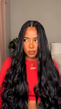 Different Black Women Hairstyles, Undone Braids Hairstyles, Blond Braids On Black Hair, French Layered Braids, Fall Hair Braids, Classy Box Braids, Wavy Box Braids Black Women, Mirco Braid Hairstyles Braids, Leave Out Braids