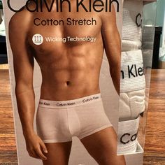 #Nwt! Size 2xl Calvin Klein Men's 3-Pack Boxer Briefs White Style # Nb2614110 95% Cotton / 5% Elastane Calvin Klein White, Calvin Klein Men, Black & White, Boxer Briefs, White Style, Briefs, Trunk, Low Rise, Calvin Klein