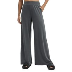 Express Women's High Rise Wide Leg Silky Sleek Knit Pants Pull On Gray Elastic Waist Size S Side Pockets New. Stretch Wide Leg Lounging Pants, Stretch Wide Leg Pants For Lounging, Versatile Solid Color Loungewear Pants, Comfortable Wide Leg Lounging Bottoms, Solid Wide Leg Pants For Leisure, Leisure Wide Leg Trousers, Relaxed Fit High Waist Loungewear Bottoms, Relaxed Fit High Waist Bottoms For Loungewear, Non-stretch Wide Leg Pants For Loungewear