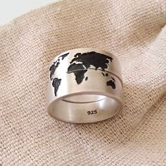 ★ World Map Ring ★  Hancrafted World Map ring in a set of two distinct bands for Men and Women. * Materials/Finishes ➤ Matte Silver 925. The map on the rings is artificially Blackened (Black/Grey Oxidized). * US Ring Sizes ➤ All basic US Ring Sizes are available (but if you cannot find your ring size on the drop-down menu please contact me) ----------------------------------------------------------------------------- IMPORTANT NOTES: -------------------------------------------------------------- Globe Map, Earth Map, Creative Poster Design, Precious Jewels, Ring Sizes, Oxidized Silver, Beautiful Bags, Rings Statement, Black Grey