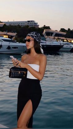 Bodrum Outfit, Rich Girl Summer, Dubai Fits, Dubai Fashion Women, Dubai Outfits Ideas, Dubai Outfit, Rome Outfits, Dubai Outfits