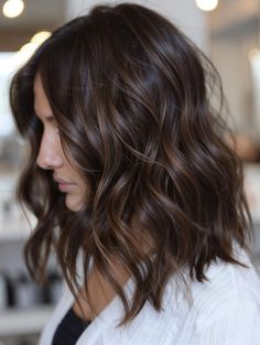 45 Stunning Medium Length Brunette Balayage Ideas to Elevate Your Look Medium Length Brunette Balayage, Espresso Balayage, Medium Length Brunette, Feminine Genius, Dark Brunette Balayage, Dark Brown Hair Balayage, Medium Length Curls, Brunette Hair Cuts, Balayage Ideas