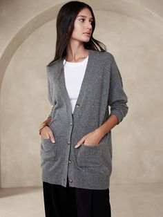 Caro Oversized Lightweight Cashmere Cardigan | Banana Republic Relaxed Fit Button-up Cardigan, Cheap Trendy Crew Neck Cardigan, Cheap Cotton Cardigan For Day Out, Casual Non-stretch Cardigan At Affordable Price, Gray Cardigan With Pockets, Trendy Cardigans, Boys Cardigans, Crochet Clothing, Open Cardigan Sweater