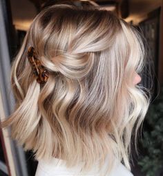 Hair Lowlights, Cute Bob Haircuts, Short Ombre Hair, Balayage Ombre, Brown Blonde Hair, Blonde Pixie, Hair Envy