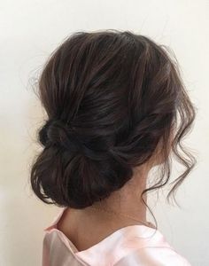 Best Wedding Hairstyles Updo Brunette Low Buns Ideas #wedding #hairstyles Brunette Updo, Messy Wedding Hair, Loose Updo, Trendy Wedding Hairstyles, Low Bun, Hair Wedding, Wedding Hairstyles Updo, Short Hairstyle