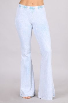 Experience luxury with our Chatoyant Mineral Wash Bell Bottoms! These pants have the appearance of mineral jeans, but the comfort of leggings and an elastic waist. Each one is uniquely hand-dyed, resulting in beautiful variations that add character. With an inseam of 33 inches and made in America with a blend of 93% cotton and 7% spandex, these pants are the epitome of premium quality. Perfect for resort wear, exude elegance and sophistication while staying comfortable and sexy. Check out all th Blue Bell Bottoms, Casual Festival, Dress Purse, Soft Pants, Bell Bottom Pants, Top Graphic Tees, Bell Bottom, Wide Brimmed Hats, Powder Blue