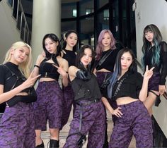 hf_dreamcatcher on twitter (Dreamcatcher) Dreamcatcher Vision, Dreamcatcher Ot7, Lee Si Yeon, J Pop, Twitter Post, Odd Eyes, Kpop Outfits, Dance Outfits