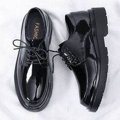 Business Shoes Man, School Shoes Men, Boys Formal Shoes, Mens Business Shoes, Goth Guys, Oc Challenge, Fancy Suit, Men In Heels, Mens Business