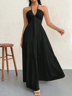 Women Maxi Dresses, Summer Hawaii, Vacation Wedding, Black Cami, Viscose Dress, Slim Fit Top, Black Camis, Festival Looks, Women Maxi