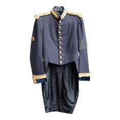 A British officer's uniform tailcoat with embroidered shoulder pieces, a crown patch, and an arm band. The nine brass front buttons with a crown, inscribed "HONI SOIT QUI MAL'Y PENSE". Note other measurements, shoulder to shoulder: 17", arm length: 23.5", and neck: 15". Military Outerwear With Epaulettes For Costume, Military Uniforms Long Sleeve Formal, Military Style Long Sleeve Formal Uniforms, Formal Military Uniform With Long Sleeves, Long Sleeve Military Formal Uniforms, Military Style Fitted Uniform For Formal Occasions, Fitted Military Uniform For Formal Occasions, Fitted Military Formal Uniforms, Formal Uniform Outerwear With Epaulettes