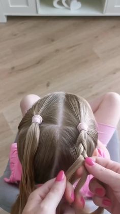 Daily Hair Tutorials 💇‍♀️ | Beautiful hair tutorials for you 😍🥰 (By @the_follin_tribe_hair ) 💕 Follow us to get more hair style ideas and learn simple beautiful hair… | Instagram Preppy Aesthetic Wallpaper, Nutella Muffins, Hair Instagram, Beautiful Braided Hair, Natural Hair Tutorials, Braid Tutorial, Hair Videos Tutorials, Braided Hair