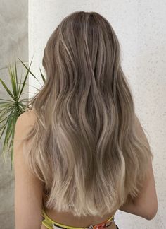 Toasted Coconut Hair Color Short, Medium Length Sandy Blonde Hair, Toasted Coconut Blonde Hair, Coconut Blonde Hair, Brown Ashy Hair, Balayage On Dark Blonde Hair, Korean Balayage Hair, Toasted Coconut Blonde, Toasted Coconut Hair Color