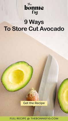 Unlock the secrets of storing cut avocado with our Simple Food Guide! Discover the best methods to keep your avocado fresh and flavorful after cutting, ensuring you always have ripe avocado on hand for your favorite recipes. From lemon juice to airtight containers, learn how to preserve this versatile fruit with ease. Say goodbye to brown avocados and hello to fresh, vibrant slices every time! Cut Avocado, Avocado Muffins, Freeze Avocado, Sliced Avocado, Simple Food, Citrus Juice, Holiday Recipes Christmas