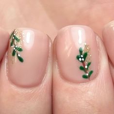 Nails With Mistletoe, Miseltoe Nails, Winter And Christmas Nails, Mistletoe French Tip Nails, Mistletoe Acrylic Nails, Nails Mistletoe, Miseltoe Nail Art, Mistle Toe, Christmas Nails Mistletoe