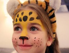 Fingerprint Art Kids, Leopard Face Paint, Face Tats, Fingerprint Art, Leopard Face, Face Painting Designs, Painting For Kids