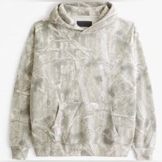 New With Tags Abercrombie Essential Popover Camo Hoodie Sweatshirt. Men’s Size Medium. Oversized Fit. Pet & Smoke Free Home. Viral Hoodie. Camouflage Hoodie, Camo Sweatshirt, Womens Camo, Gray Camo, White Camo, Camo Hoodie, Christmas Wishlist, Colorful Hoodies, Oversize Hoodie